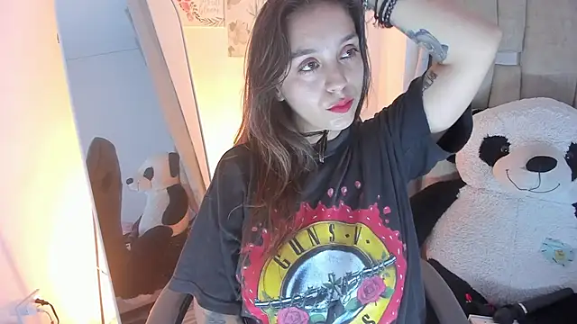 JulianaCarter online show from 11/15/25, 08:02