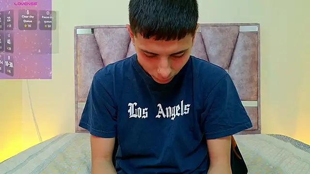 lana and liam  online show from 09/22/25, 10:43