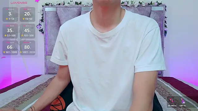 lana and liam  online show from 10/21/25, 10:25