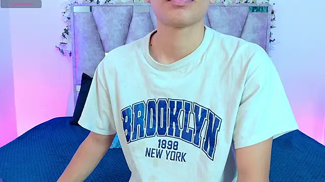 lana and liam  online show from 04/04/26, 10:22