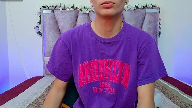 lana and liam  online show from 10/15/25, 10:34