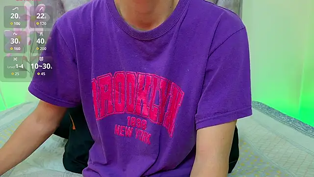 lana and liam  online show from 10/01/25, 10:41