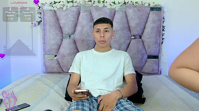 lana and liam  online show from 02/15/26, 10:36