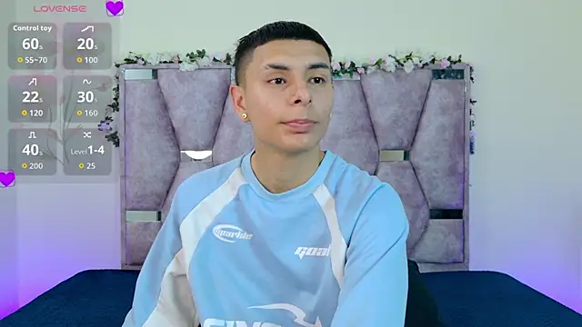 lana and liam  online show from 11/14/25, 09:35