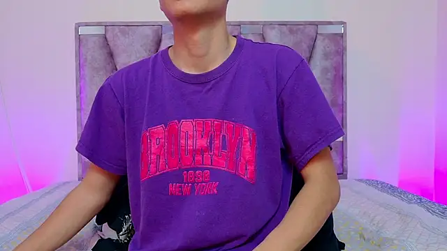 lana and liam  online show from 09/13/25, 10:15