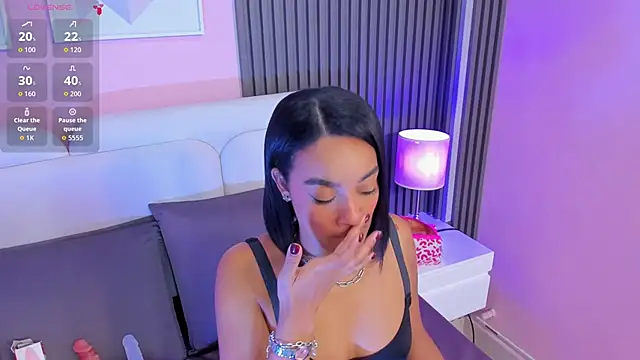 Clawdeen  wolf online show from 03/01/26, 03:50