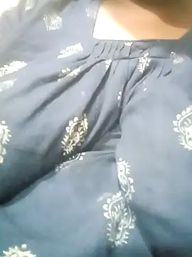Snapshot of Ritika_Hot chatting on 09/20/25, 02:11 Ritika Hot online show from 09/20/25, 02:11