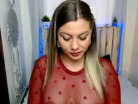 scarlettJoyy online show from 04/04/26, 10:44