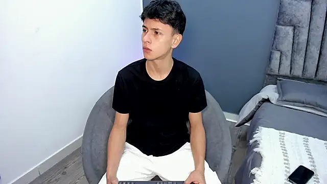 stephane rouss online show from 12/01/25, 08:10