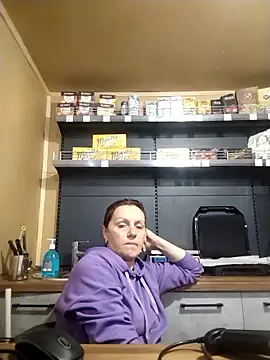 KimmyAghora online show from 10/01/25, 12:20