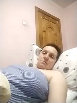 KimmyAghora online show from 12/15/25, 06:36