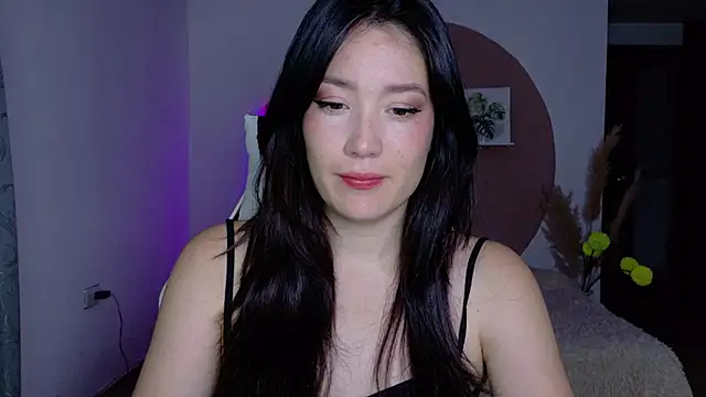 Eliih 01 online show from 04/19/26, 03:29