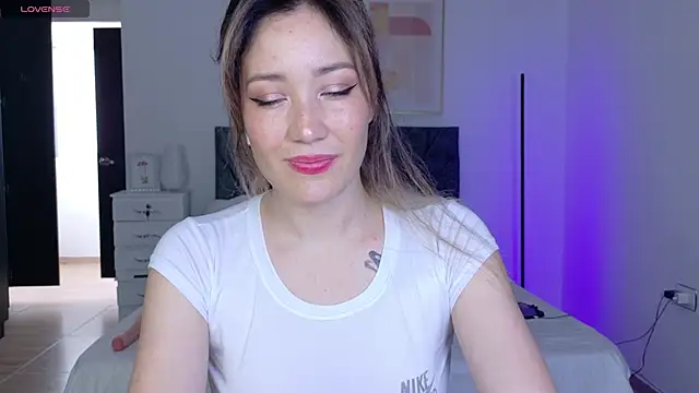 Eliih 01 online show from 09/17/25, 05:48