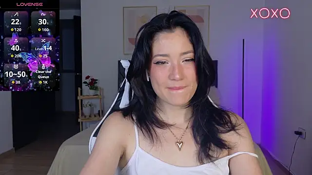 Eliih 01 online show from 10/19/25, 02:58