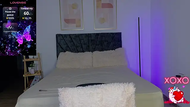 Eliih 01 online show from 10/03/25, 03:52