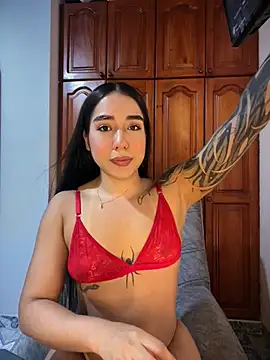 KaditaNavarro online show from 04/23/26, 11:28