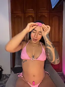 KaditaNavarro online show from 02/15/26, 03:33