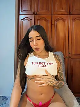 KaditaNavarro online show from 04/27/26, 11:47