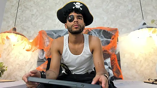 RaphaelDufort online show from 10/27/25, 11:49