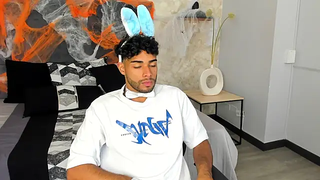 RaphaelDufort online show from 10/28/25, 11:58