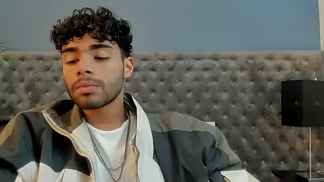 RaphaelDufort online show from 11/13/25, 08:46