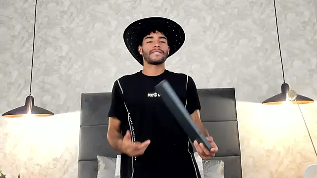 RaphaelDufort online show from 11/19/25, 11:27