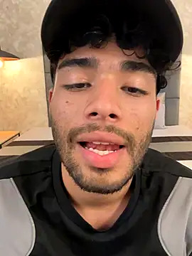 RaphaelDufort online show from 11/25/25, 12:22