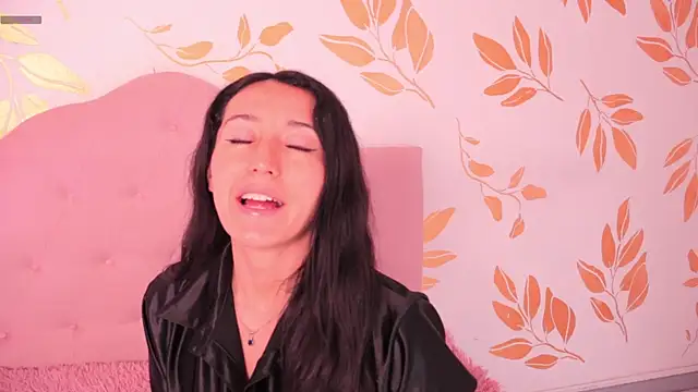 Ginevra esposito online show from 03/12/26, 12:53