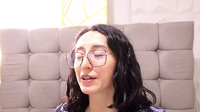 Snapshot of Ginevra_esposito chatting on 04/24/26, 12:51 Ginevra esposito online show from 04/24/26, 12:51