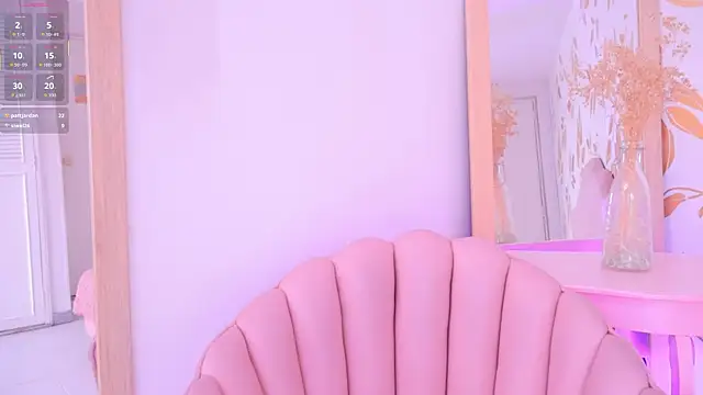 Ginevra esposito online show from 12/05/25, 12:37