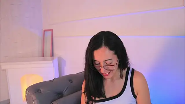 Ginevra esposito online show from 12/02/25, 04:09