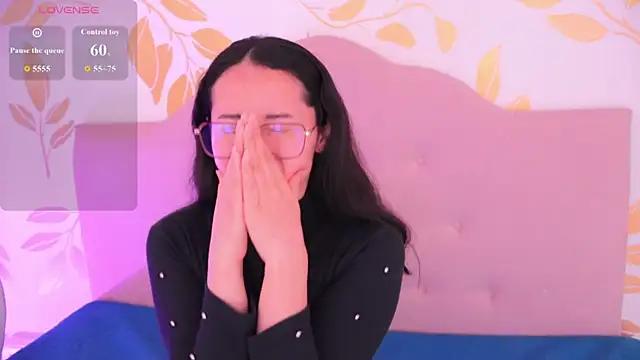 Ginevra esposito online show from 03/18/26, 01:02