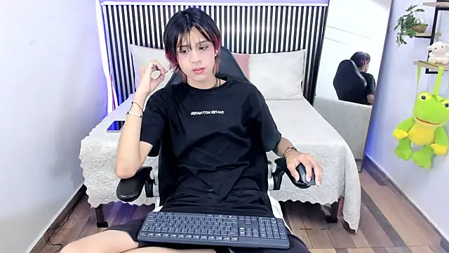 Dan Copers online show from 09/15/25, 01:44