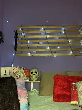 Snapshot of ValentinaStorm1 chatting on 11/09/25, 11:14 ValentinaStorm1 online show from 11/09/25, 11:14