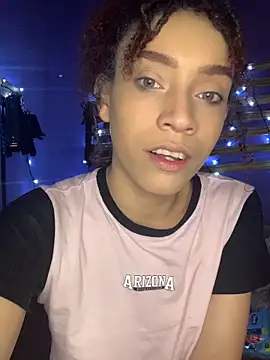 Snapshot of ValentinaStorm1 chatting on 11/02/25, 12:10 ValentinaStorm1 online show from 11/02/25, 12:10