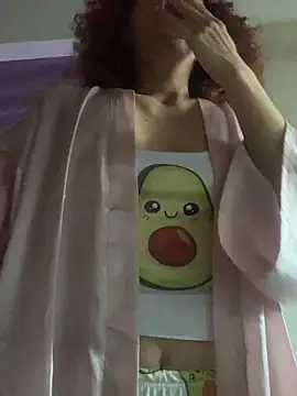 Snapshot of ValentinaStorm1 chatting on 11/12/25, 11:03 ValentinaStorm1 online show from 11/12/25, 11:03