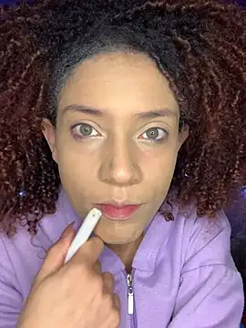 Snapshot of ValentinaStorm1 chatting on 11/08/25, 11:14 ValentinaStorm1 online show from 11/08/25, 11:14