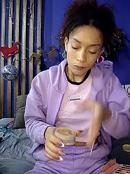 Snapshot of ValentinaStorm1 chatting on 11/16/25, 10:42 ValentinaStorm1 online show from 11/16/25, 10:42