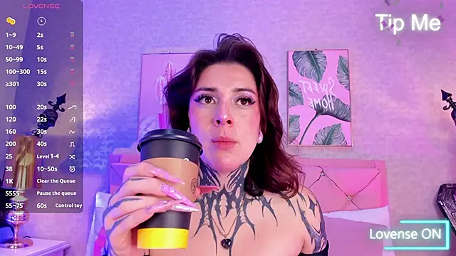 Snapshot of mystikdoll chatting on 10/30/25, 11:52 mystikdoll online show from 10/30/25, 11:52