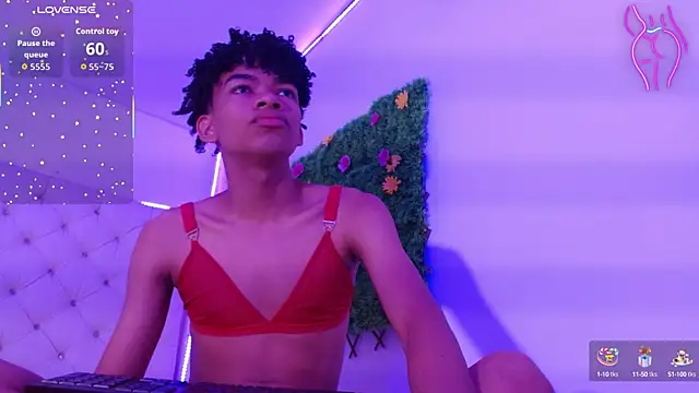 Ivone Rose  online show from 10/04/25, 12:39