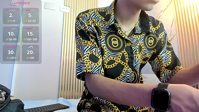 Ivone Rose  online show from 11/14/25, 12:09