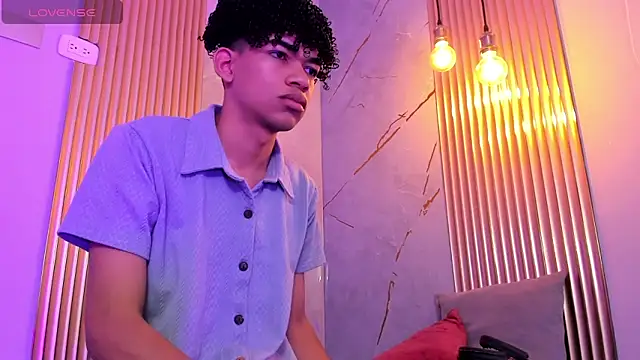 Ivone Rose  online show from 11/18/25, 12:19