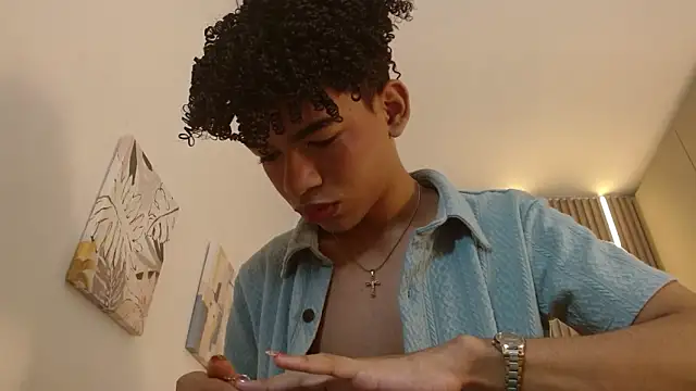 Ivone Rose  online show from 10/22/25, 12:37