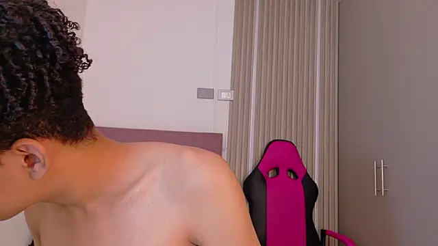 Ivone Rose  online show from 10/29/25, 12:26