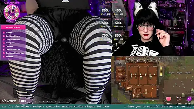 Snapshot of LadyMarzanna chatting on 10/12/25, 02:40 LadyMarzanna online show from 10/12/25, 02:40