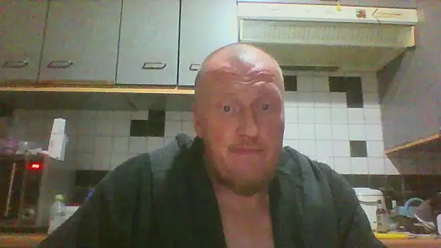 Snapshot of Redraket3600genk chatting on 10/16/25, 10:51 Redraket3600genk online show from 10/16/25, 10:51