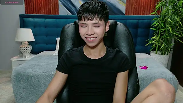 dilan 911 online show from 11/18/25, 05:49