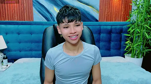 dilan 911 online show from 03/14/26, 06:25