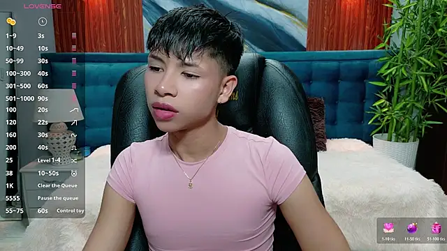 dilan 911 online show from 12/19/25, 06:54