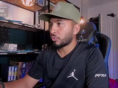 Edahi1386 online show from 12/23/25, 02:55